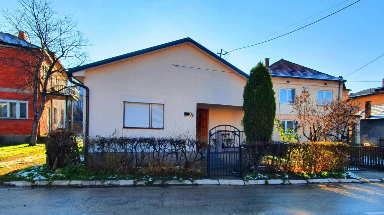 Kuca Veneto & Free Parking Villa Соко Баня Екстериор снимка